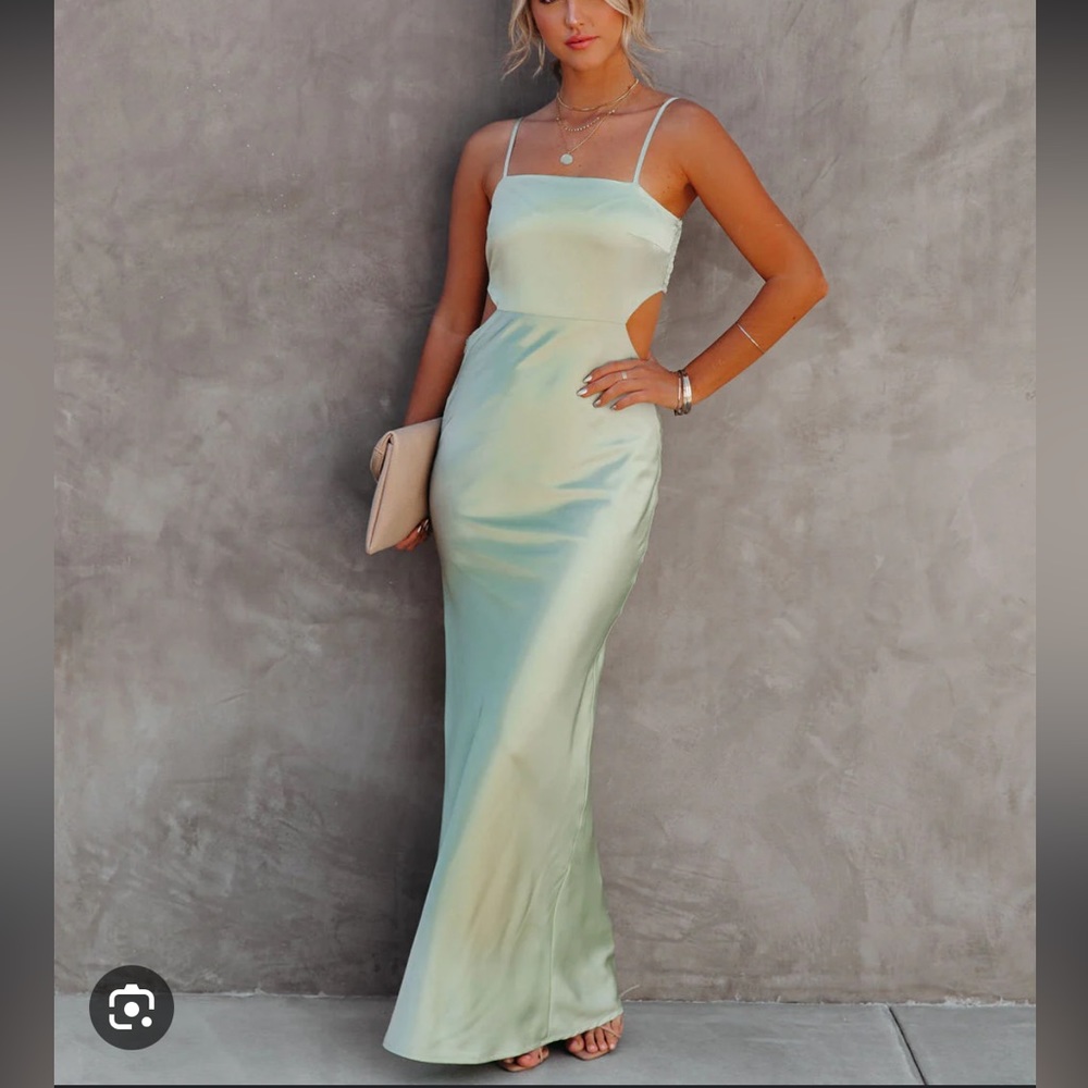 Vici low back dress